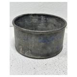 Antique metal 2 quart pan