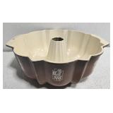 Nordic ware metal bundt pan