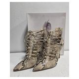 Size 9.5 Jessica Simpson off white snake skin