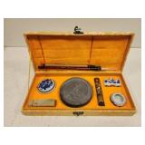 Vintage oriental style painting set