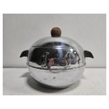 Penguin west bend pot