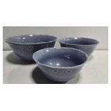 Set of 3 nesting Home trends blue bowls