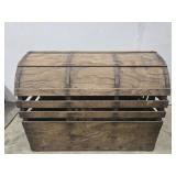 Vintage wood pet carrier