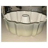 Vintage Metal Nordic Ware Bundt Cake Pan