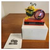Vintage raid bug clock radio