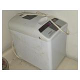 Hitachi Automatic Home Bakery Bread Maker