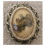 Vintage duck egg shell broche