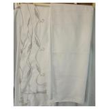Lot of 2 Vintage Tablecloth Linens