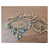 Lot of gorgeous jewlery