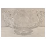 Beautiful Etched Vintage crystal bowl