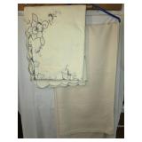 Lot of 2 Vintage Tablecloth Linens
