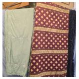 Lot of 2 vintage tablecloths