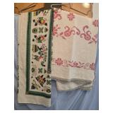 Lot of 2 vintage tablecloths