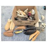 Estate lot of shoes stretchers