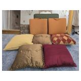 Estate lot of pillows