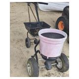 Lot of 2 Spreaders