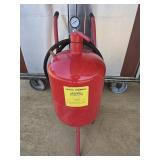 Central pneumatic 40 lb pressurized sandblaster