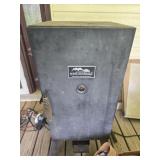 Masterbuilt electric smokehouse