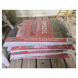 4 bags of 0.75CF of top soil