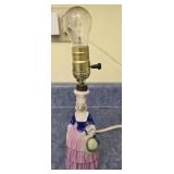 Porcelain figurine lady lamp works