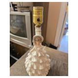Porcelain figurine lamp
