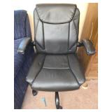 Black office chair