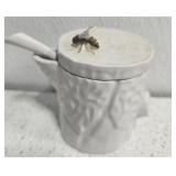 Porcelain tea cup