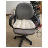 Roll around office chair