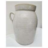 Vintage 5 gallon butter churn missing the churn