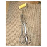 Vintage Aluminum hand mixer
