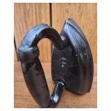 #6 cast Iron Iron