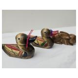 Lot of 3 wooden animals