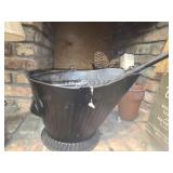 Coal bucket with shovel