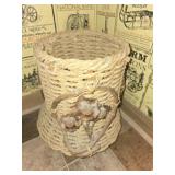 Small basket