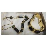 Necklace & bracelet lot