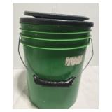 Bucket seat with ammo