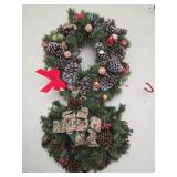 Lot of 2 wreaths