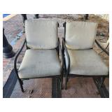 Set of 2 metal base outdoor chairs