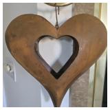 Metal heart candle holder