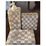 Set of 3 Tan & White Checkered Bathroom Set