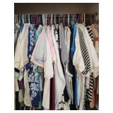 Estate lot of woman's clothes Small