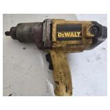 DeWalt ï¿½' impact wrench DW290 tested and powers on