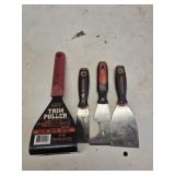 Lot of 4 scraper tools