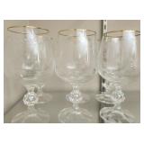Set of 6 gold rim crystal glasses
