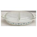 Vintage Snowflake 1 ï¿½ QT Divided Baking Dish
