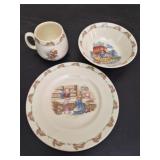 Royal Doulton of England 'Bunnykins' dish set