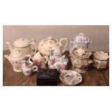 Box Lot of Misc Teapots & Other Decor SEE DESC