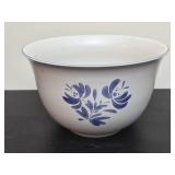 Vintage Pfaltzgraff Yorktowne stoneware Bowl