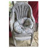 4 outdoor chairs 1 cushion need cleaning