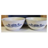 Lot of 4 Pfaltzgraff Yorktowne Stoneware Bowls
